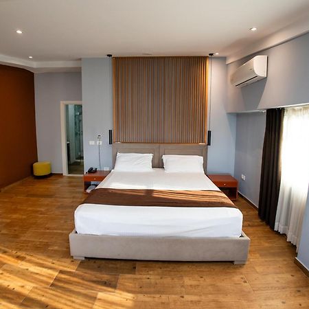 Olivar Hotel Tirana Selitë e Vogël 외부 사진