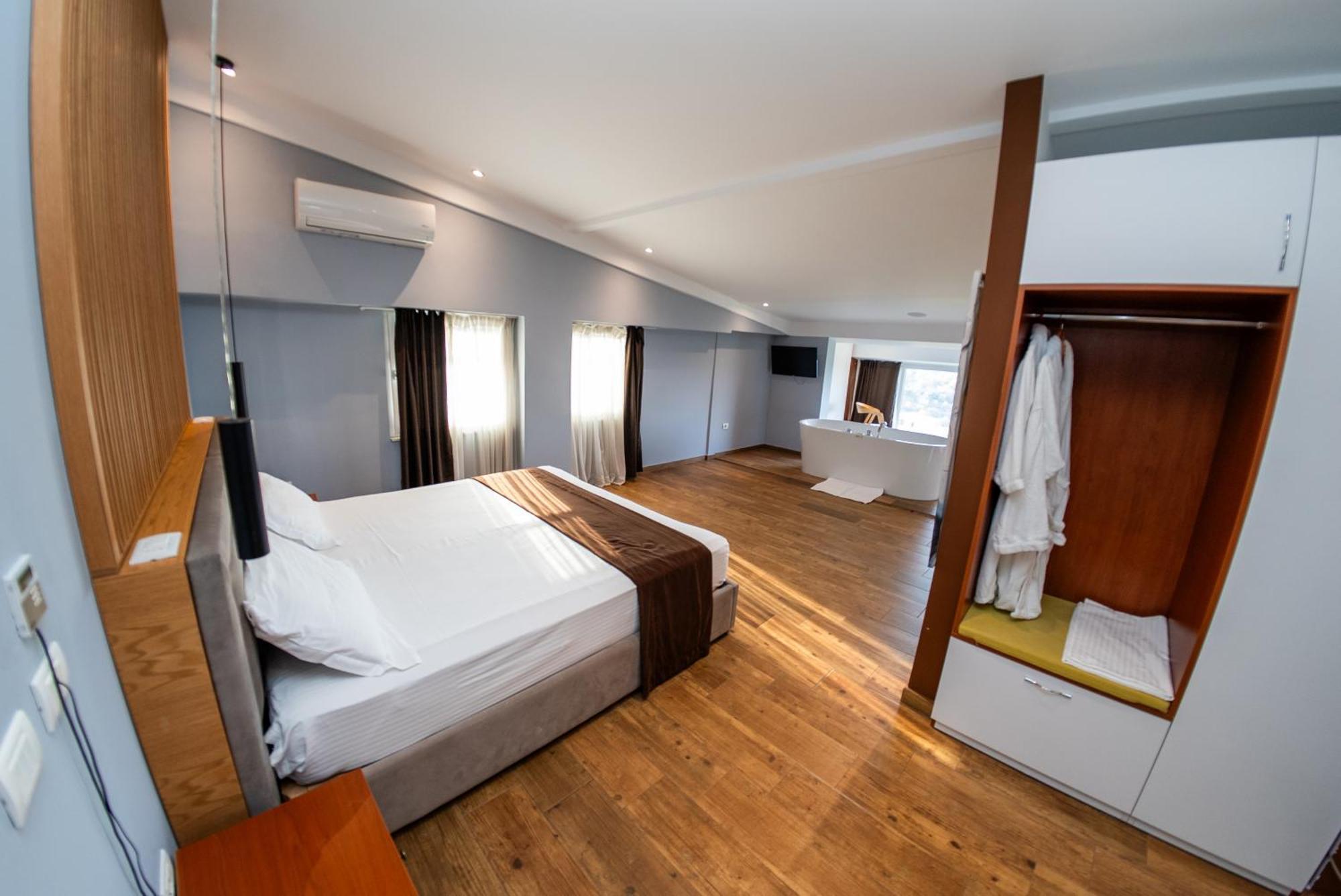 Olivar Hotel Tirana Selitë e Vogël 외부 사진