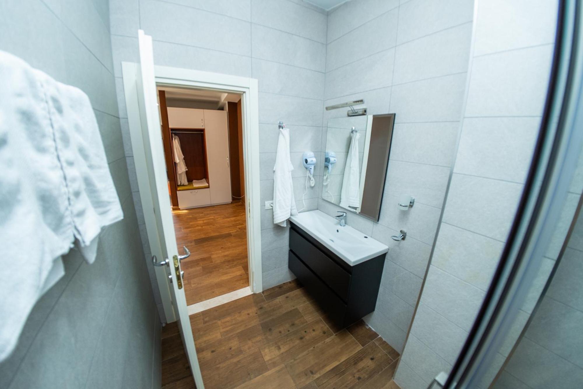 Olivar Hotel Tirana Selitë e Vogël 외부 사진
