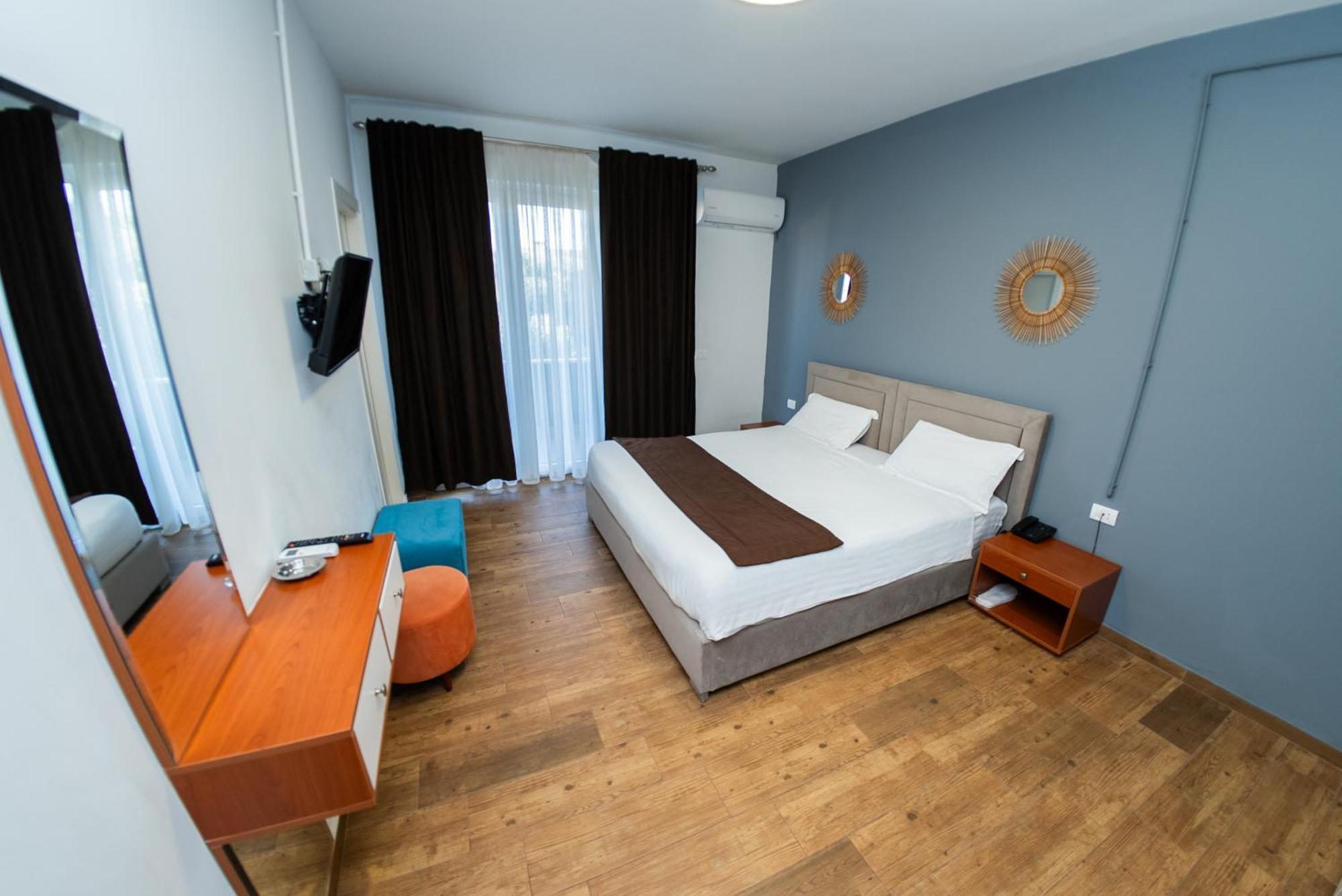 Olivar Hotel Tirana Selitë e Vogël 외부 사진